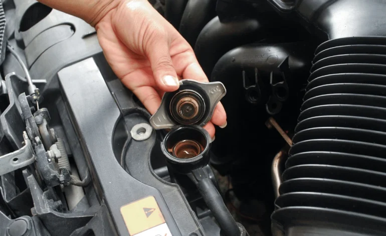 6 Cara Cek Air Radiator / Pendingin  Agar Tidak Terjadi Overheat