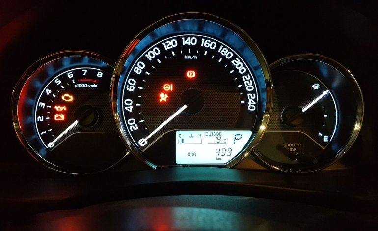 Cara Tes lampu dan indikator panel Sebelum Berkendara