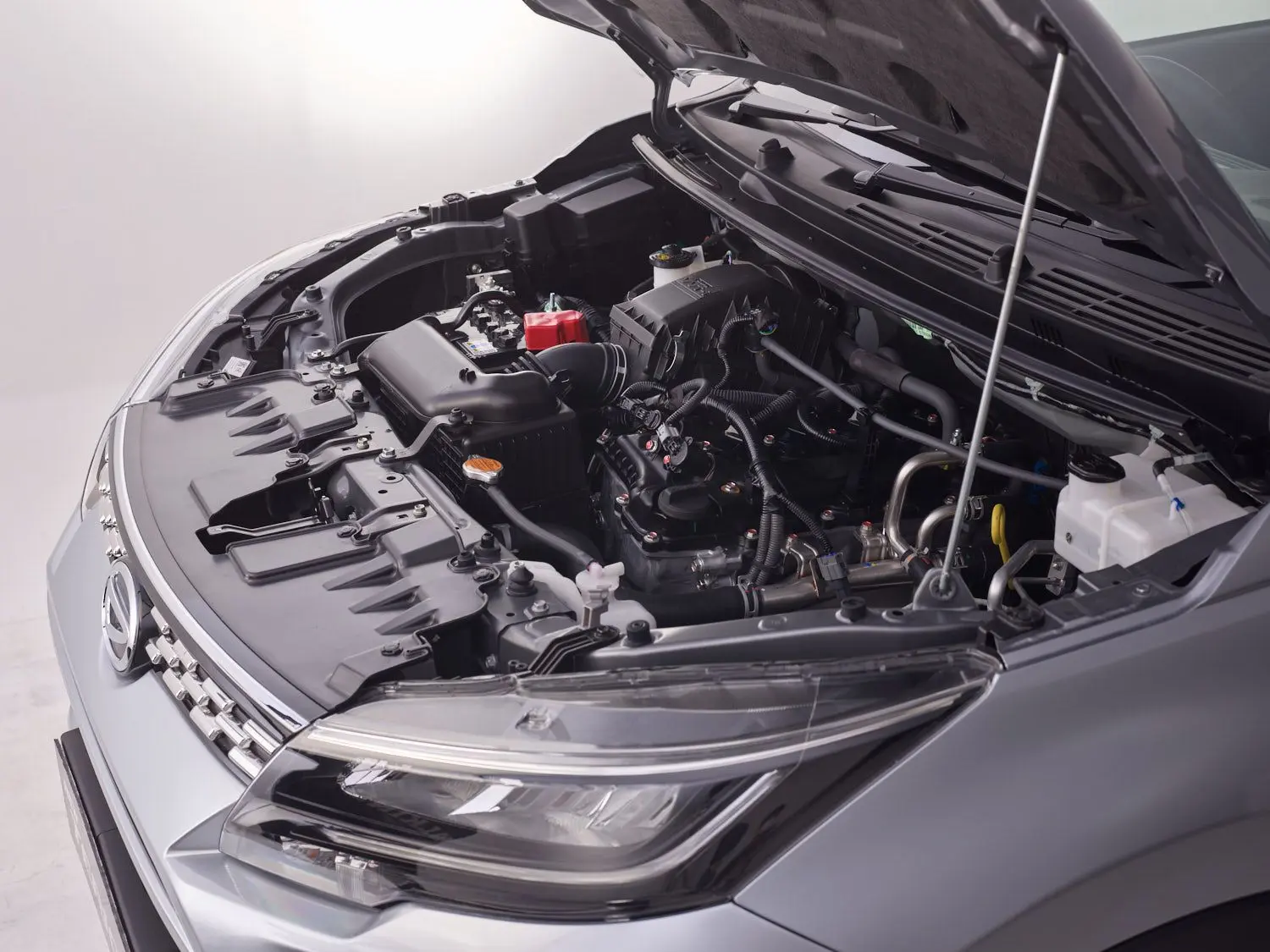 7 Cara Merawat Mesin Mobil Agar Tetap Prima dan awet pemakain