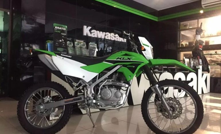 Review Kawasaki KLX 150 Motor Trail Tangguh untuk Harian