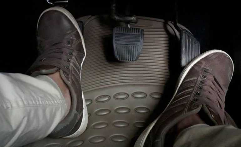 Hindari menginjak gas berlebihan saat pertama dijalankan