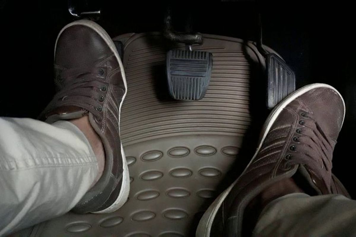 Hindari menginjak gas berlebihan saat pertama dijalankan