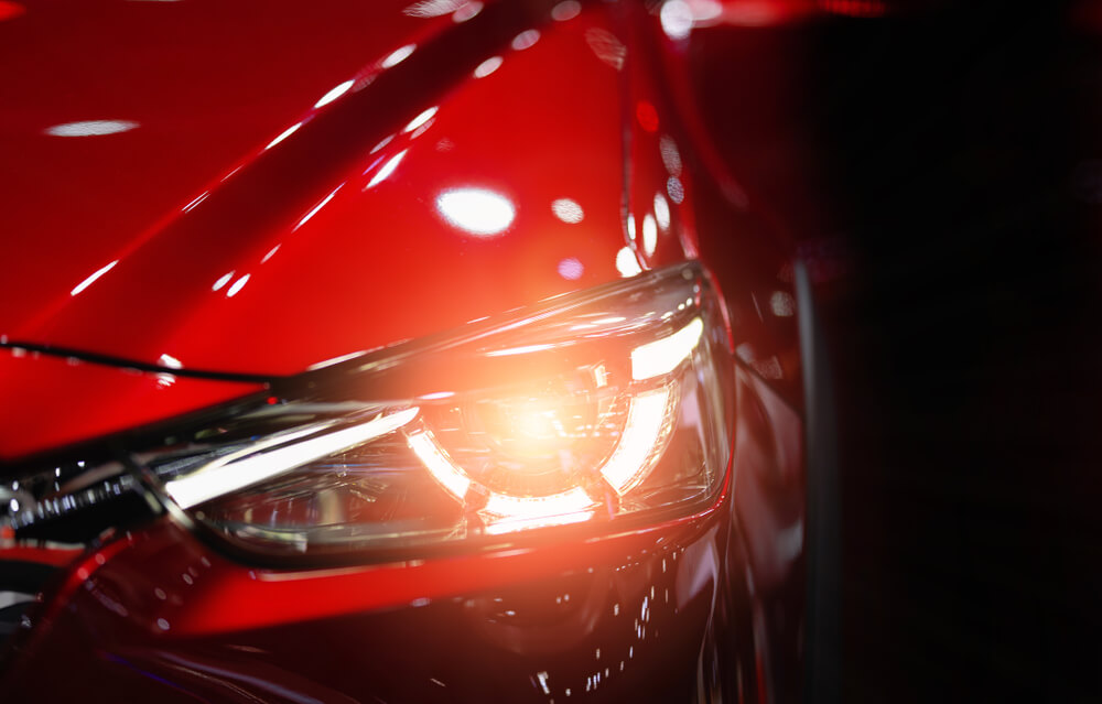 Cek lampu utama sein dan lampu rem Sebelum Berkendara